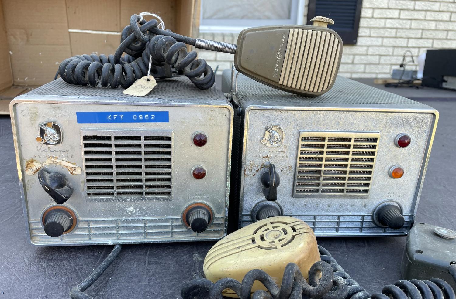 2-JOHNSON VICKING MESSENGER RADIOS